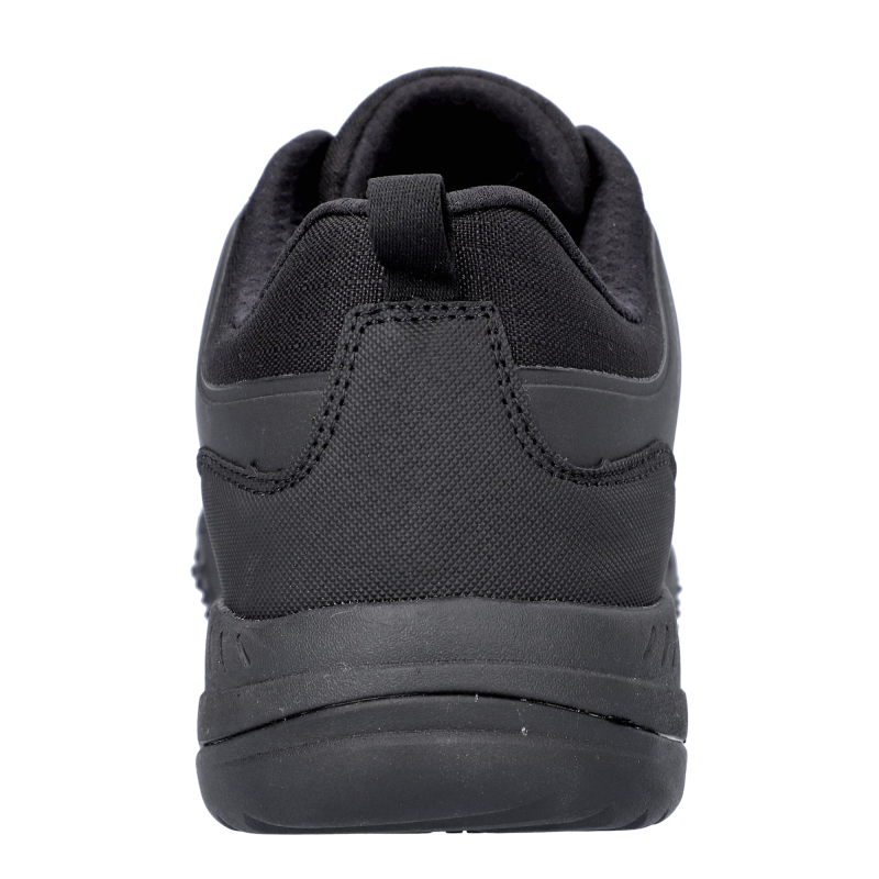 Magnum Ultima 3.0 M810055/021 Zwart