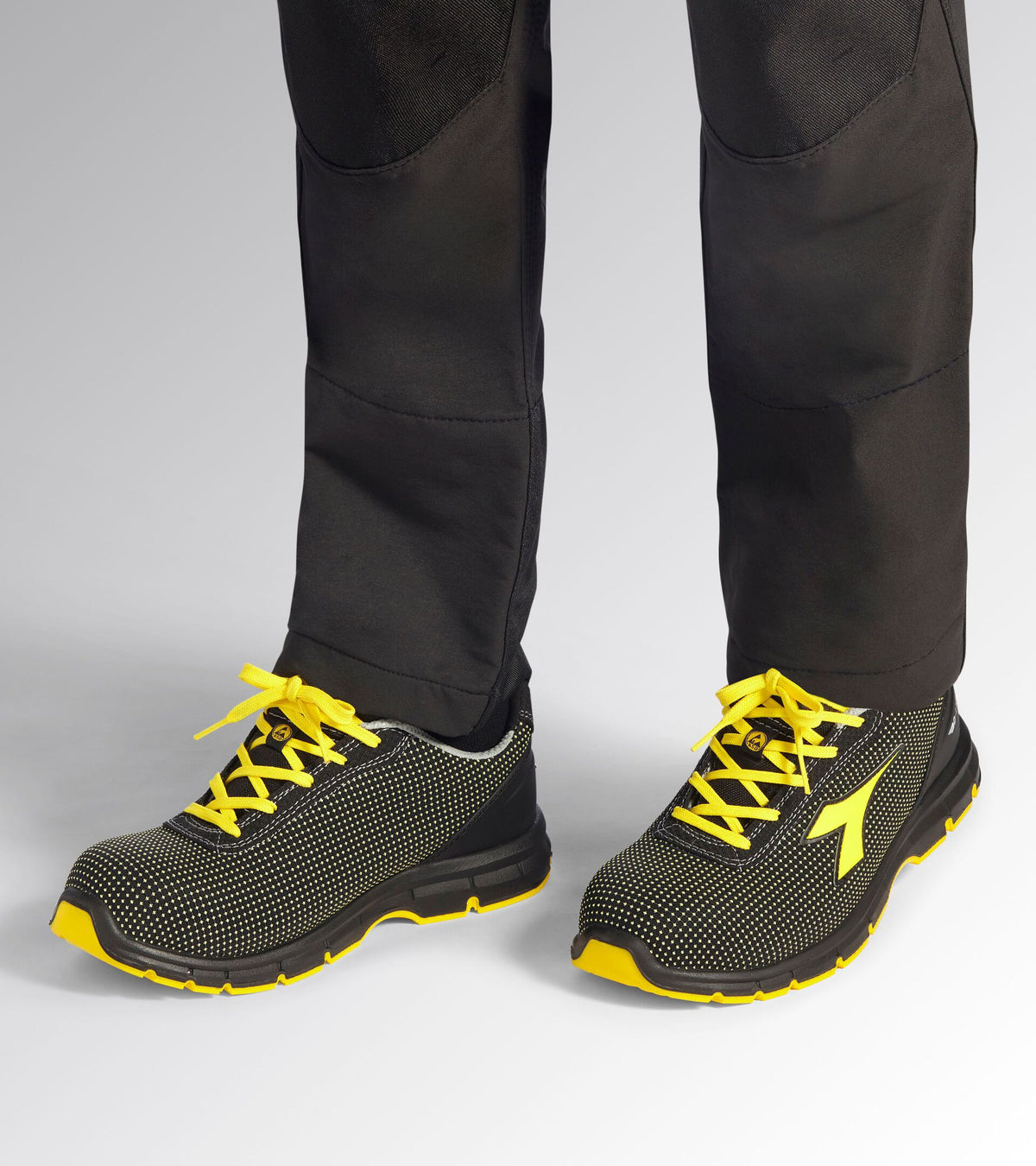 Diadora Run Atom Low 181153 S3S C0401 Black Yellow Croms C0401